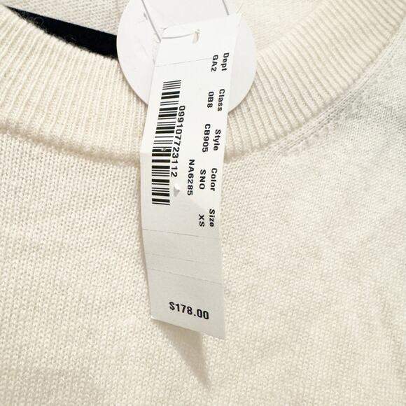 J. Crew Women's Cashmere Relaxed Crewneck Sweater Long Sleeve Snow Size XS NWT - Picture 7 of 13